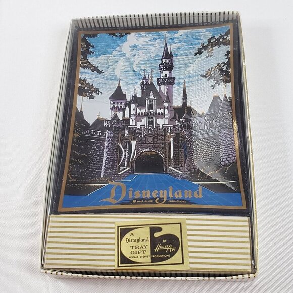 VTG Disneyland Sleeping Beauty Castle Trinket Ash Tray By Houze Art NOS Retired - Picture 1 of 8